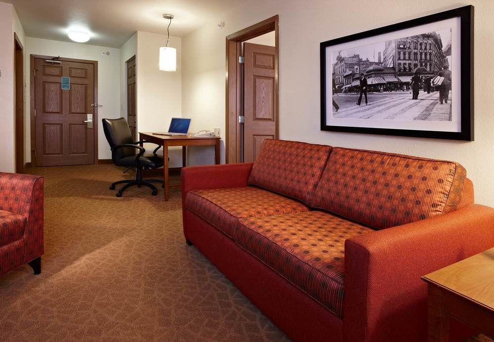 Towneplace Suites Detroit Dearborn Zewnętrze zdjęcie